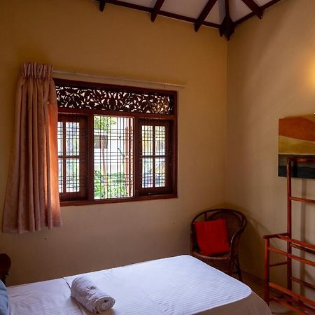 Appartement The Tourist Balcony à Negombo Extérieur photo